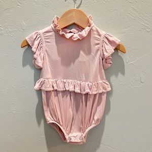 NWOT Kate Quinn 0-3 mo bamboo cotton Pink Ruffle neck bubble romper